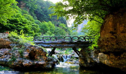 蟒河生态旅游景区